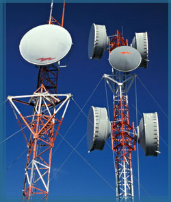 Pára-raios DAT CONTROLER PLUS em torres de telecomunicações.