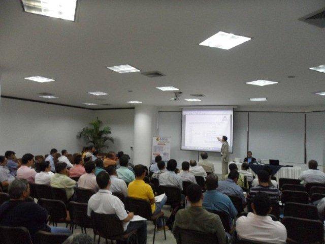 Aplicaciones Tecnológicas, S.A. gives training seminars to introduce worldwide the basics of lightning protection